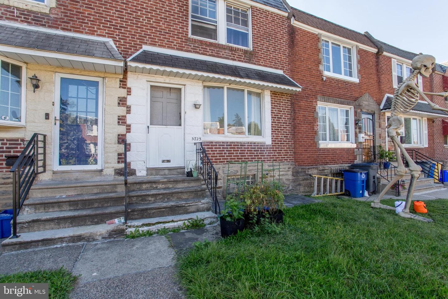 5723 Tackawanna Street photo 5