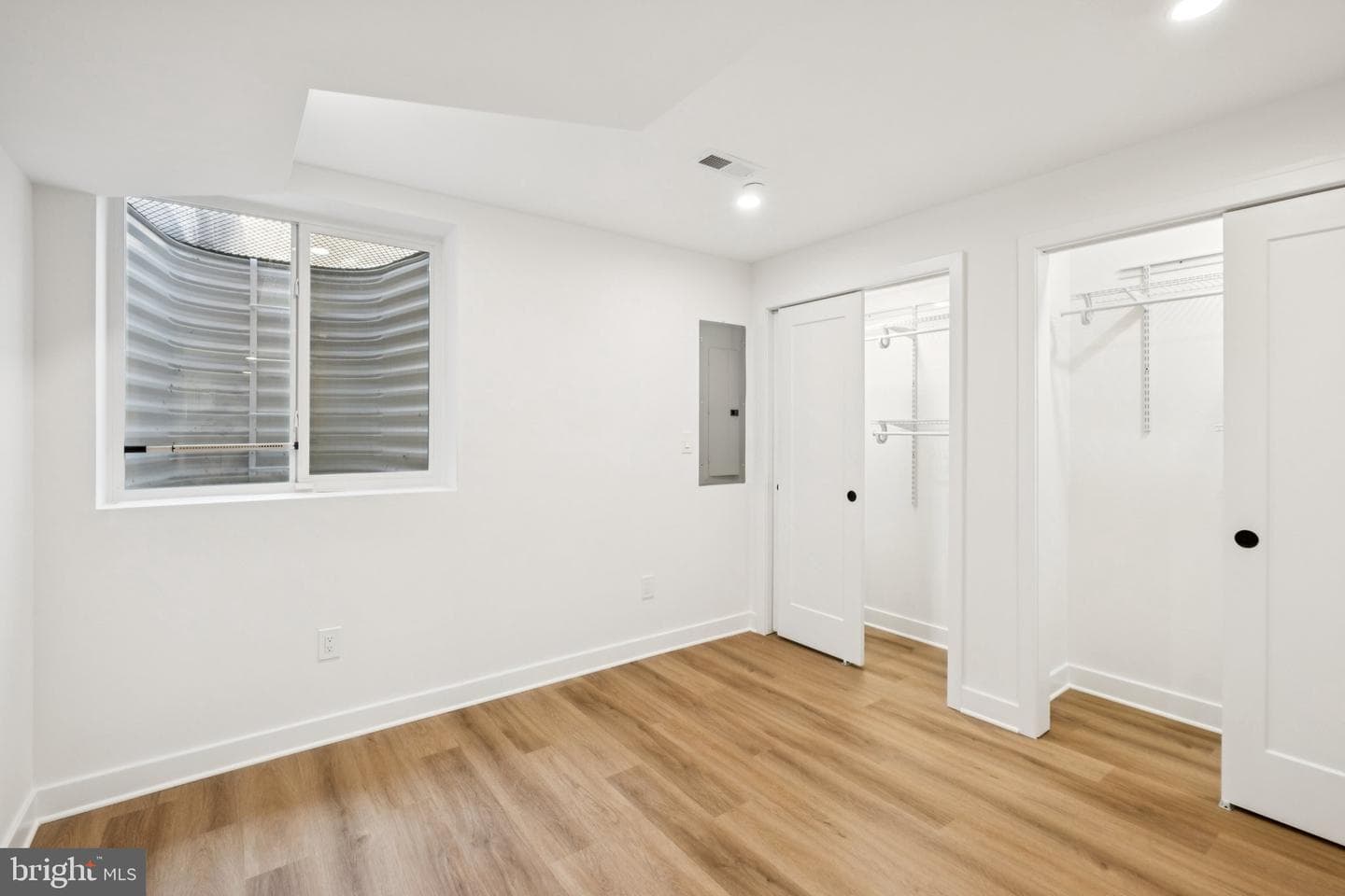 1608 N Newkirk Street photo 33