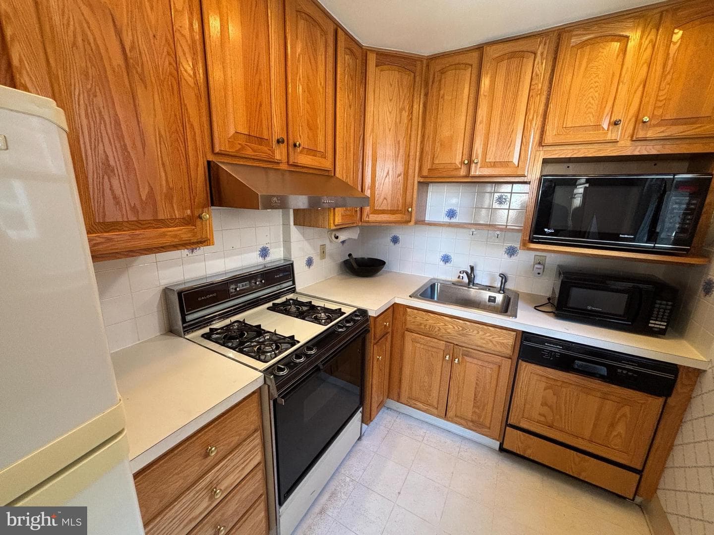 1019 Disston Street photo 7