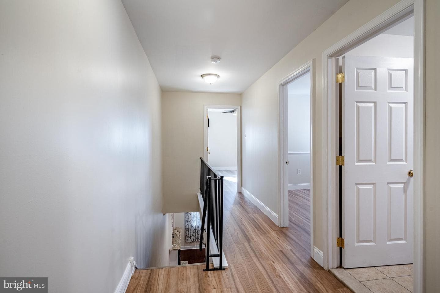 2624 Almond Street photo 18