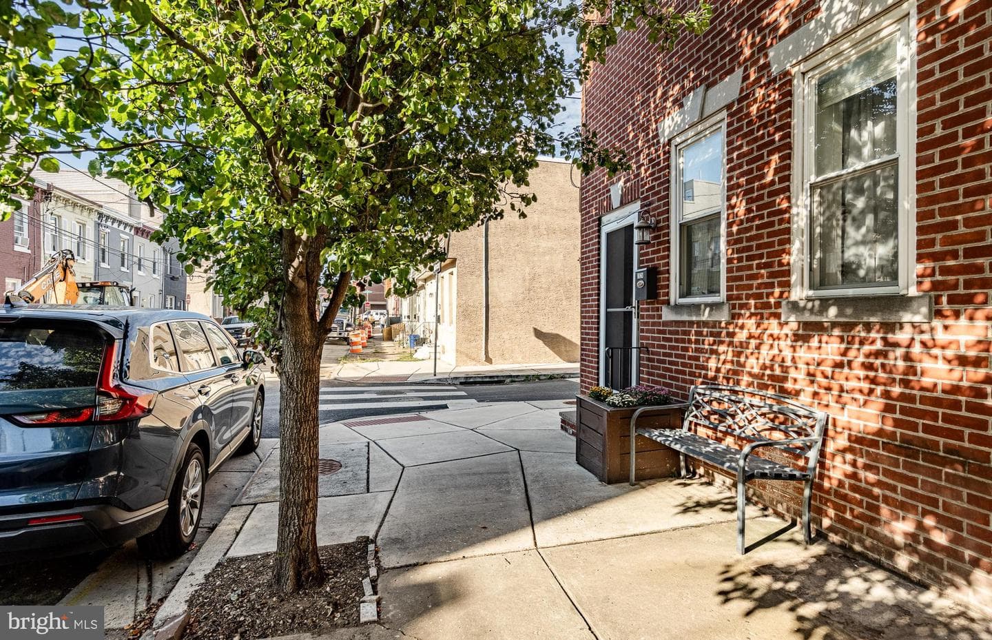 2624 Almond Street photo 38