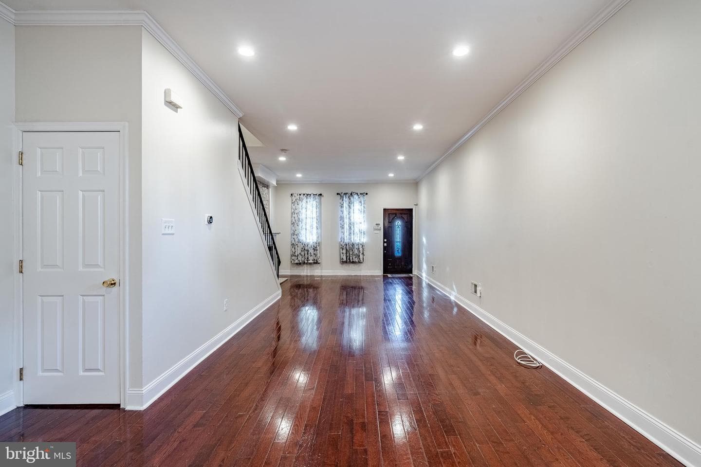 2624 Almond Street photo 9