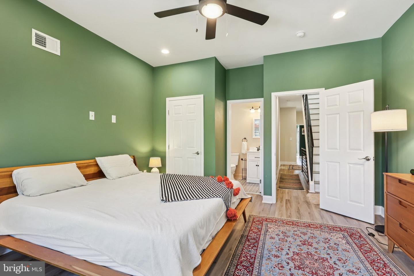 3208 Clifford Street photo 12