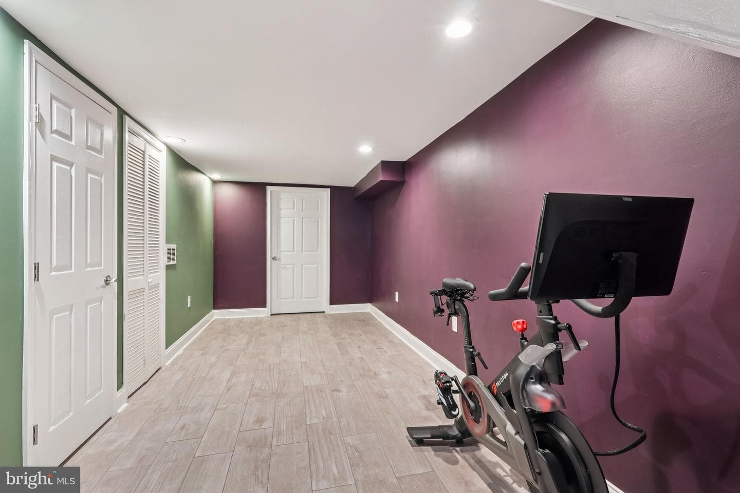 3208 Clifford Street photo 35