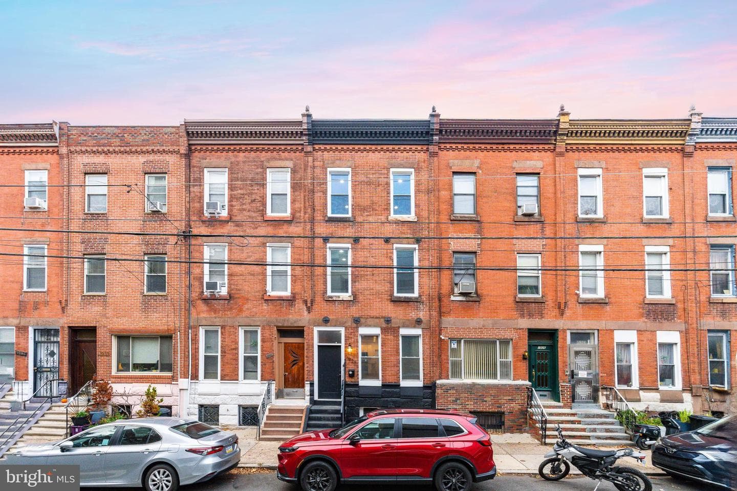 1928 S 15th Street photo 2