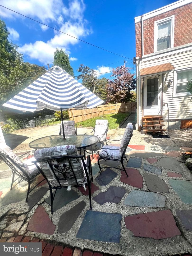 606 Solly Avenue photo 19