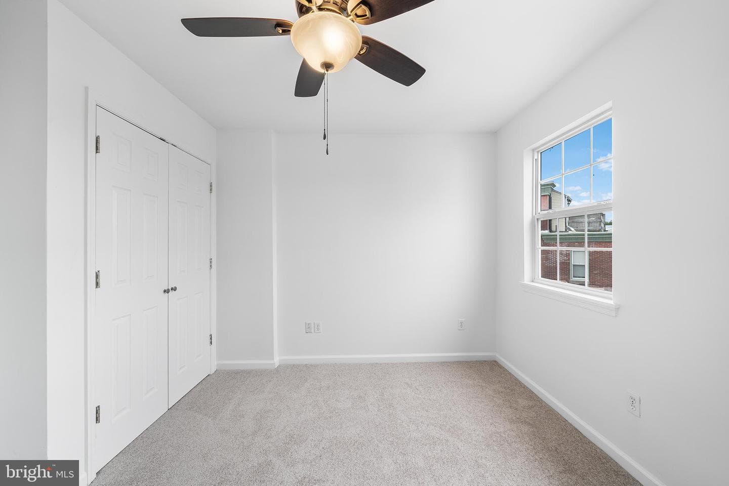 5202 Ridge Avenue photo 11