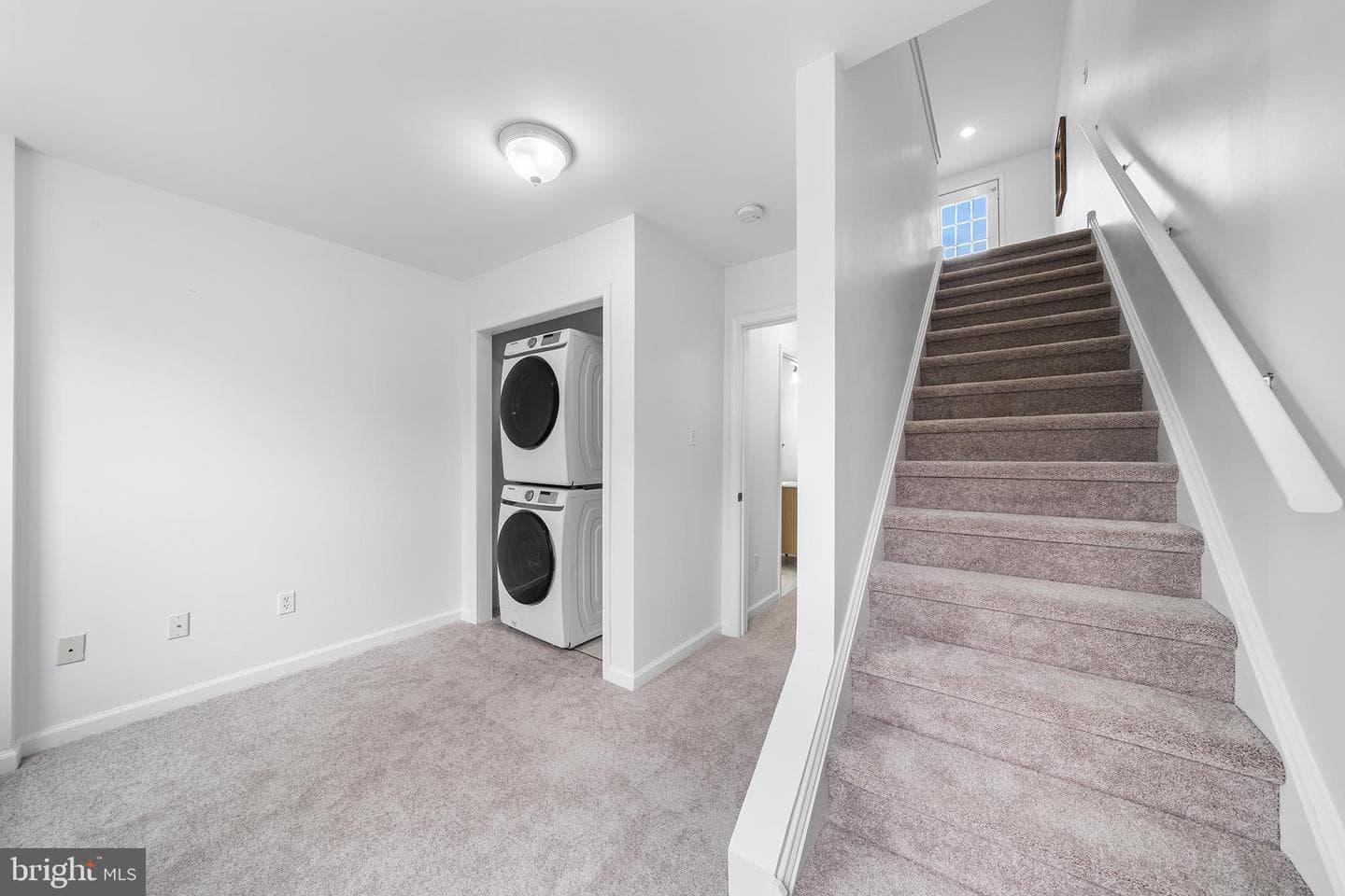 5202 Ridge Avenue photo 16