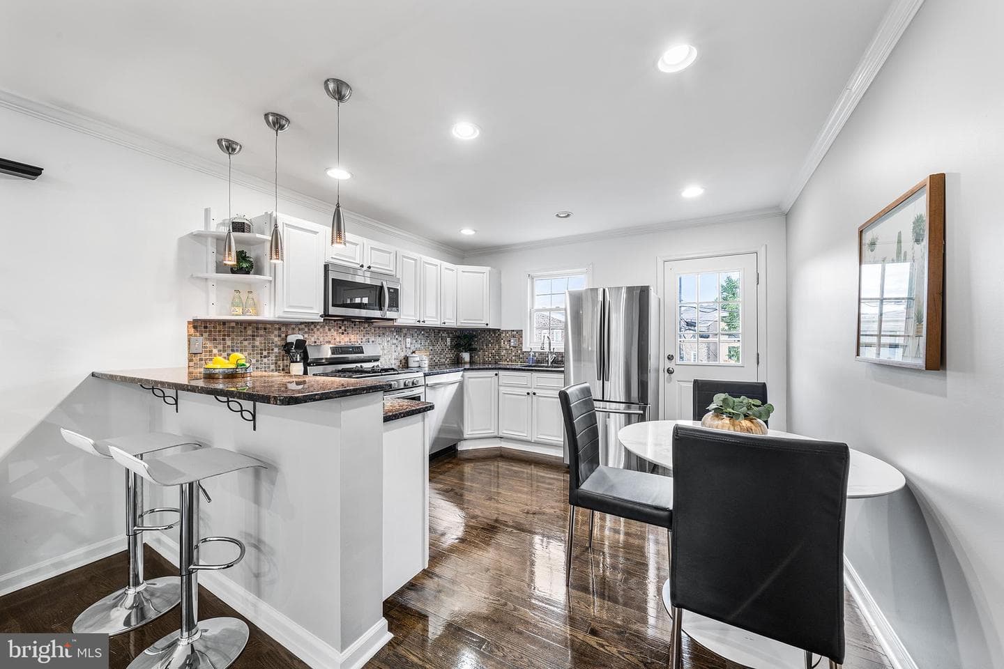 5202 Ridge Avenue photo 4