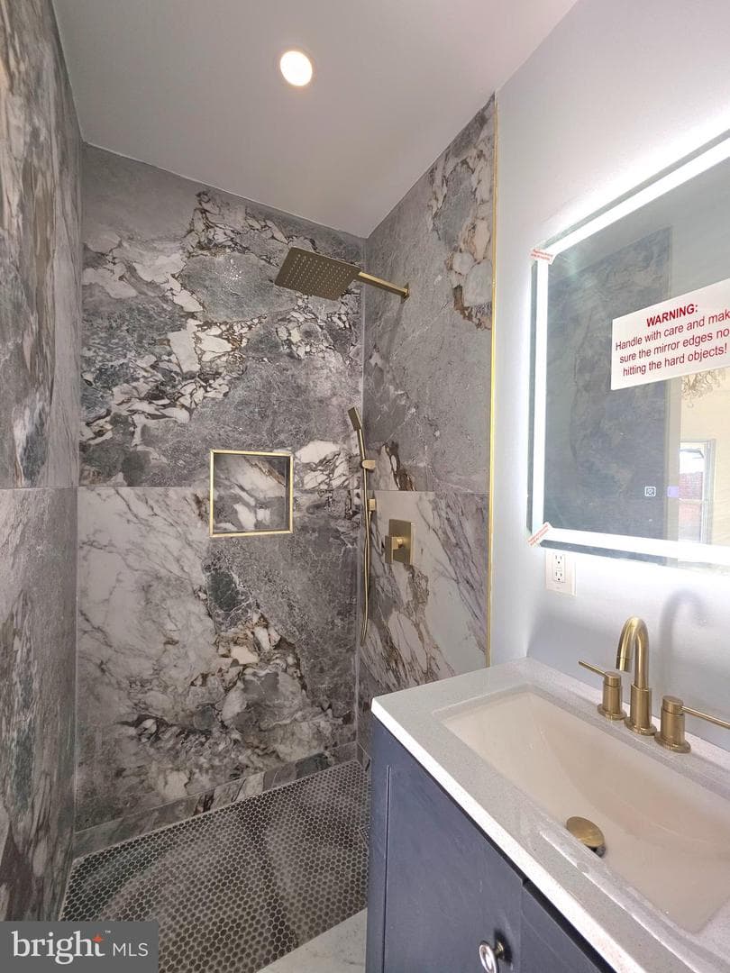 5349 Delancey Street photo 17