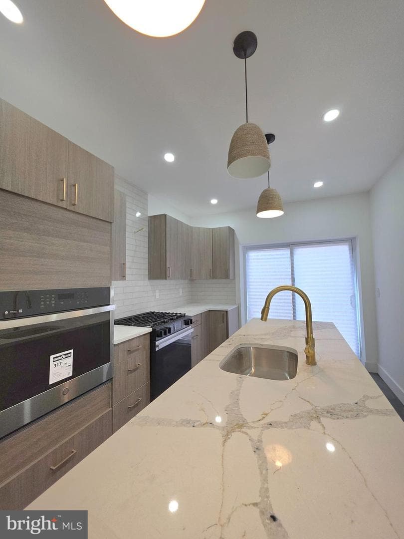 5349 Delancey Street photo 7