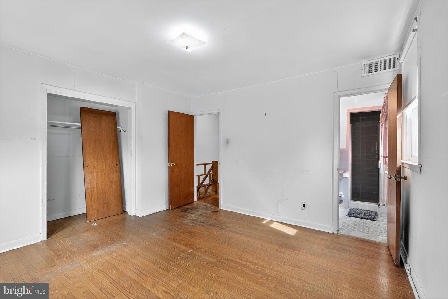 1711 Kendrick Street photo 16