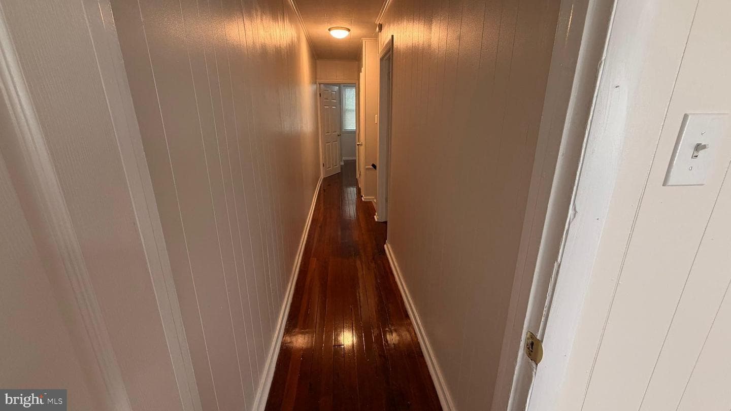 5720 Harbison Avenue photo 19