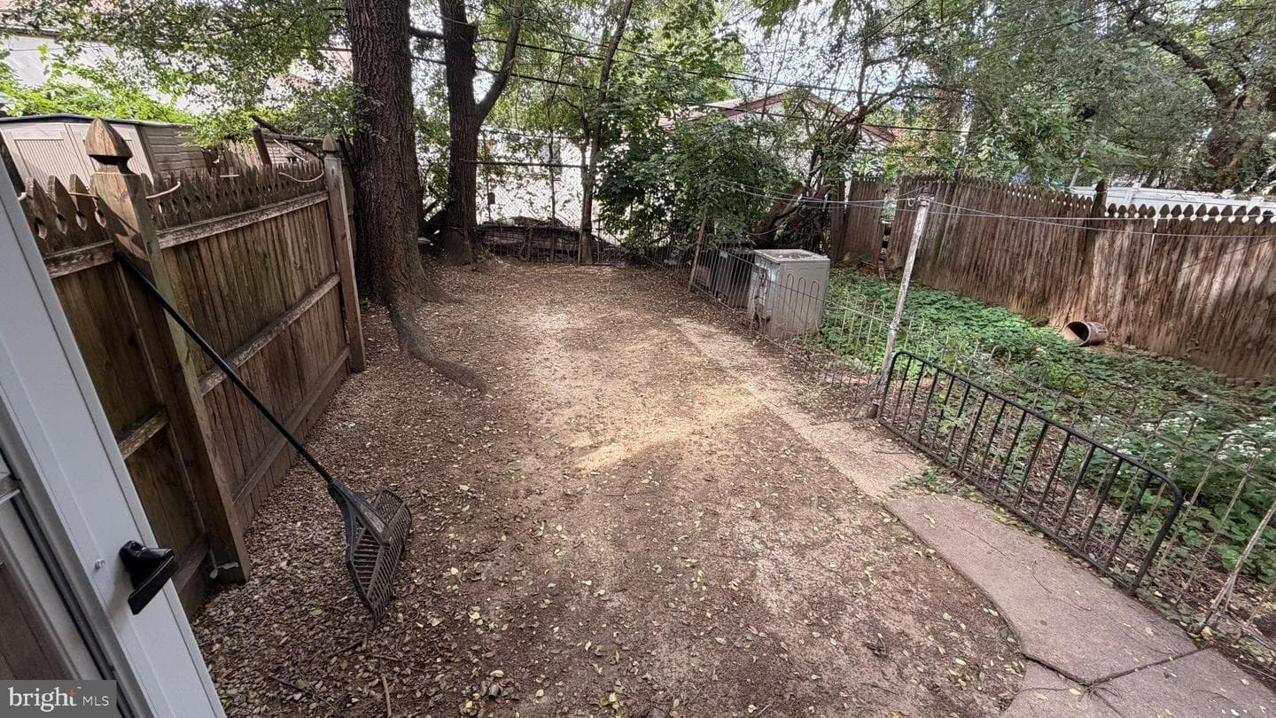5720 Harbison Avenue photo 41