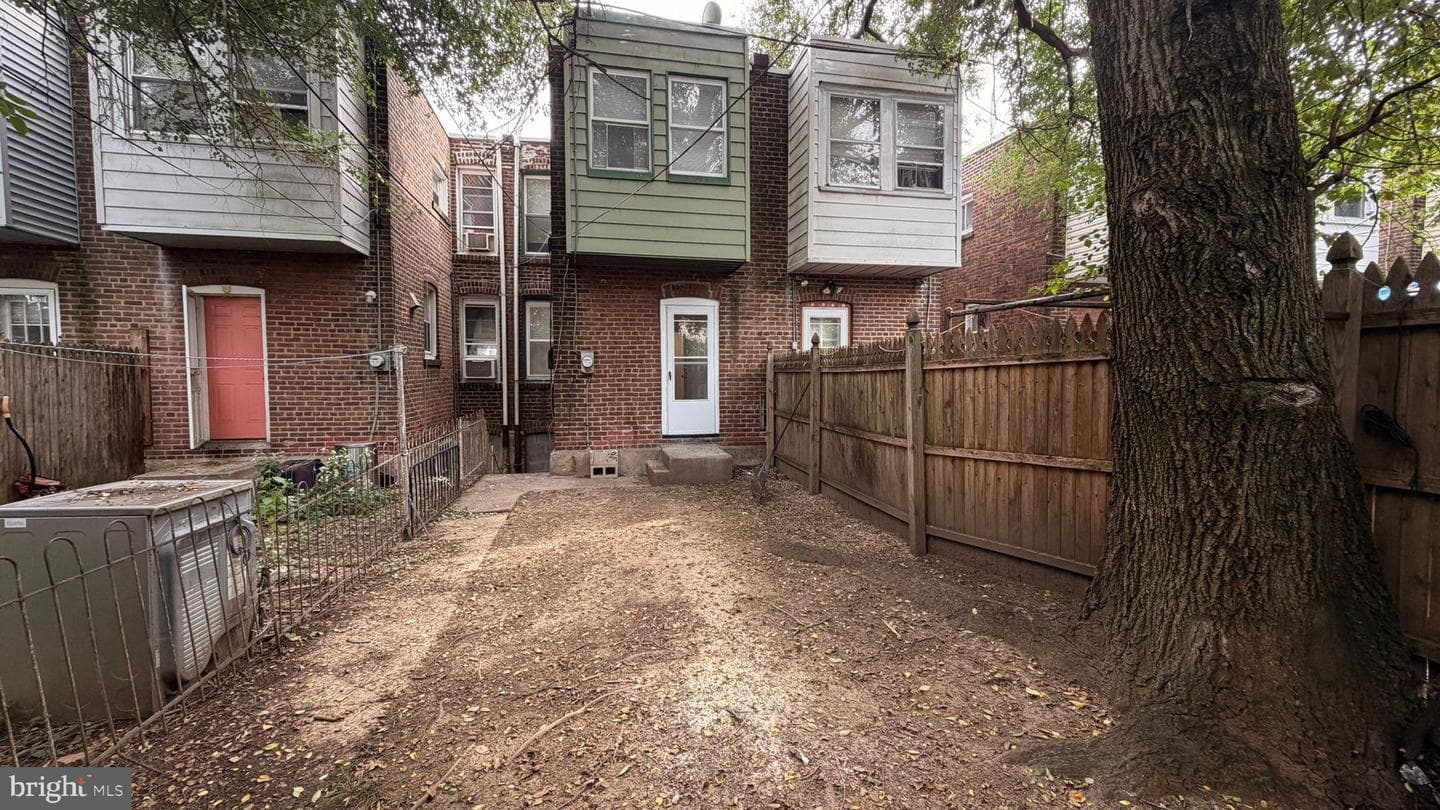 5720 Harbison Avenue photo 43
