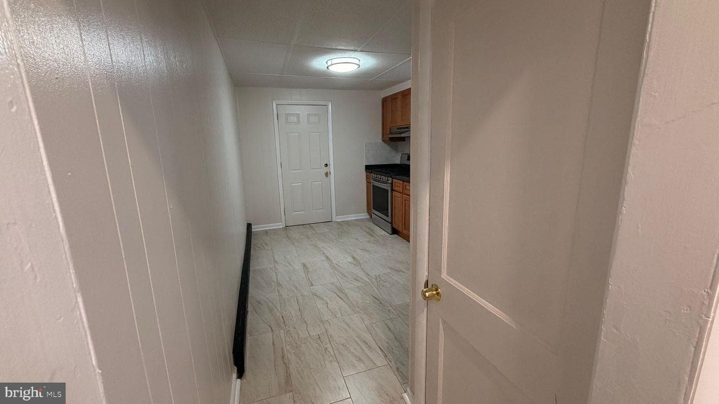 5720 Harbison Avenue photo 9