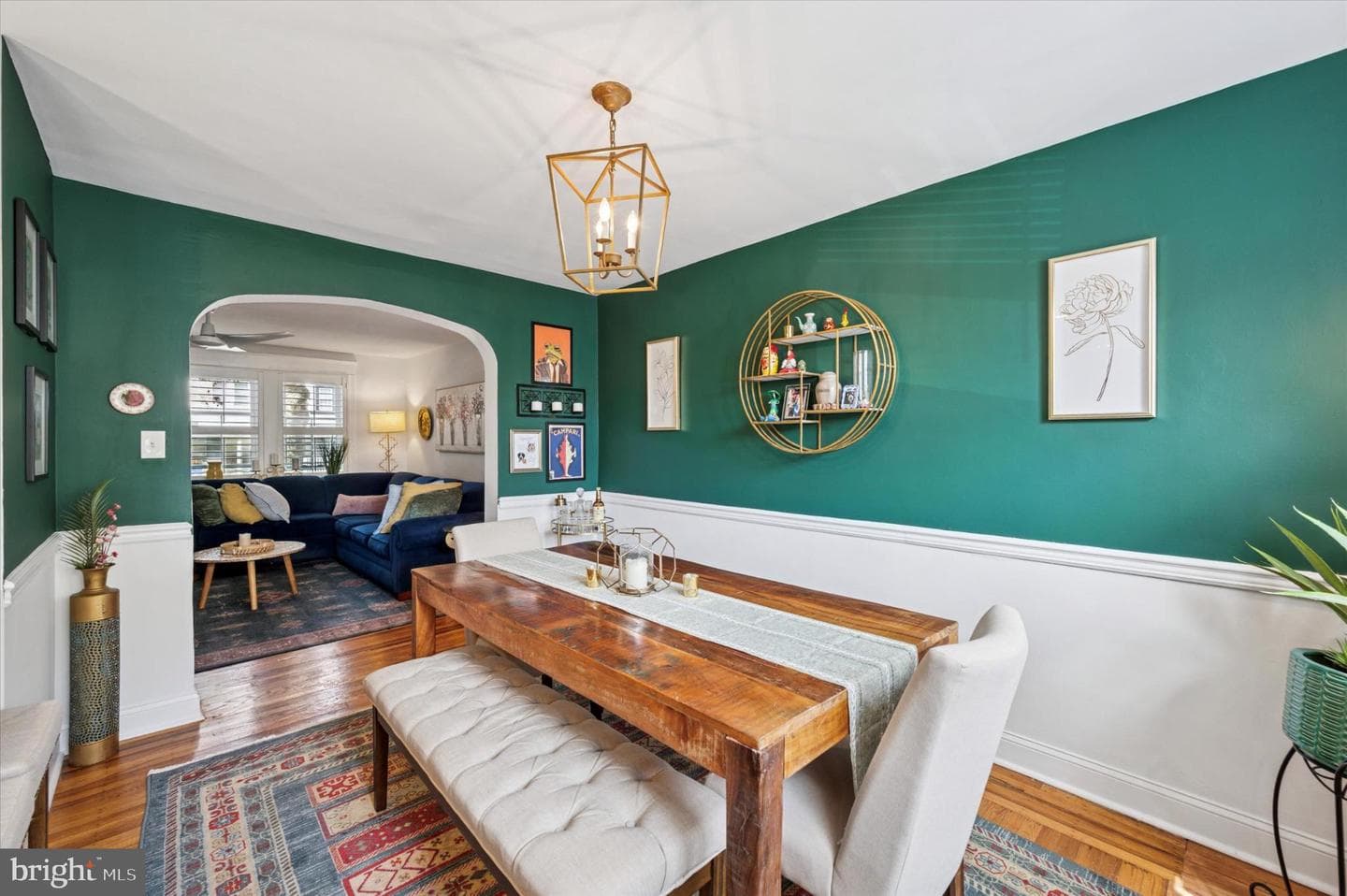 3348 Ainslie Street photo 12