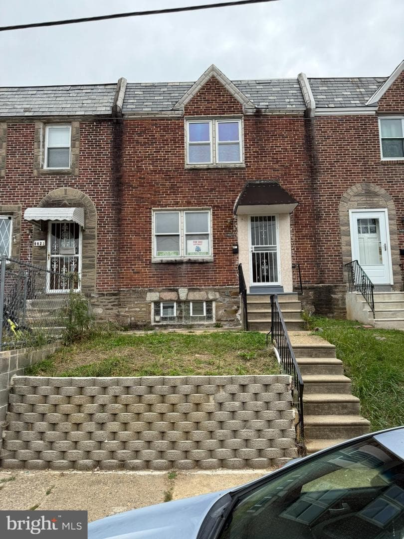 6621 Sylvester Street photo 1