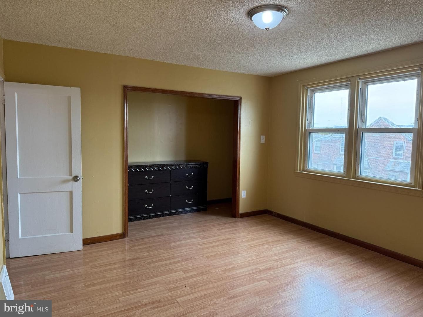 6621 Sylvester Street photo 10