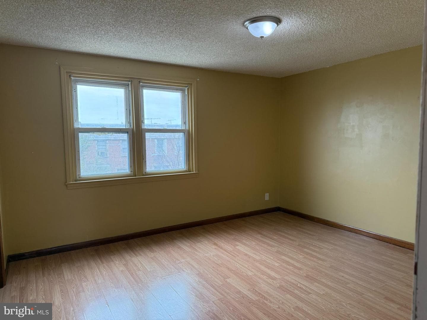 6621 Sylvester Street photo 11