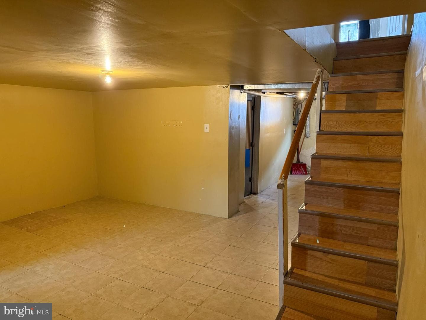 6621 Sylvester Street photo 21