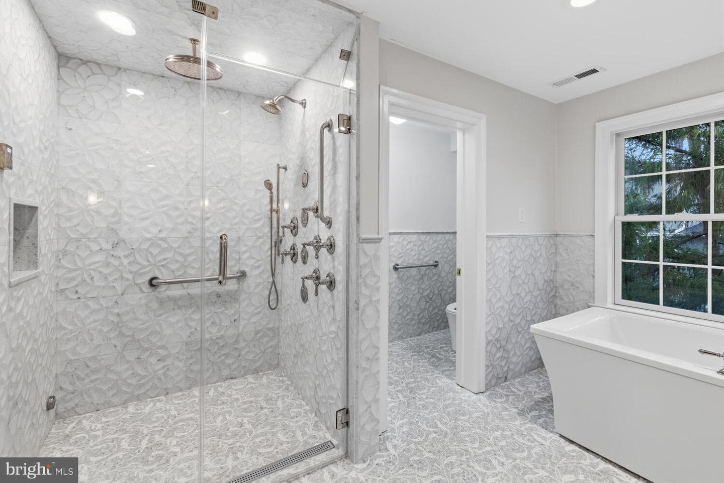 732 Saint Andrews Road photo 45