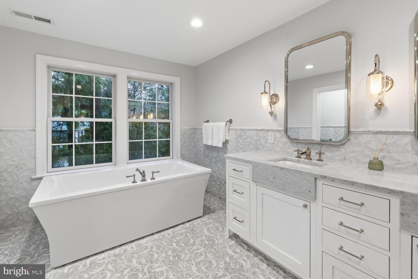 732 Saint Andrews Road photo 46