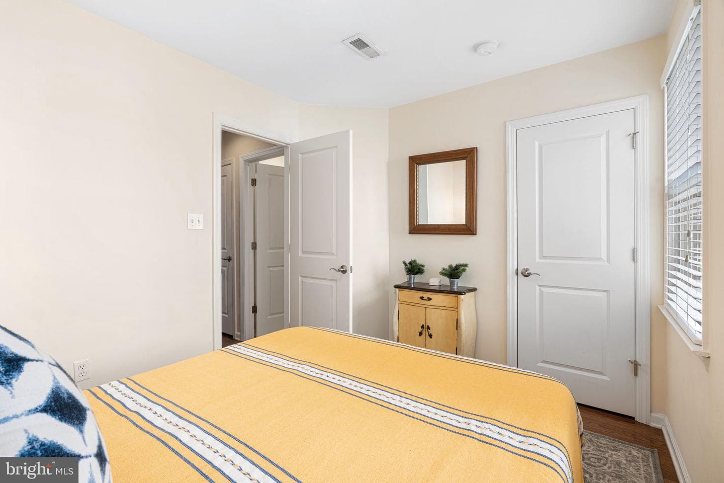 2117 Rodman Street photo 11