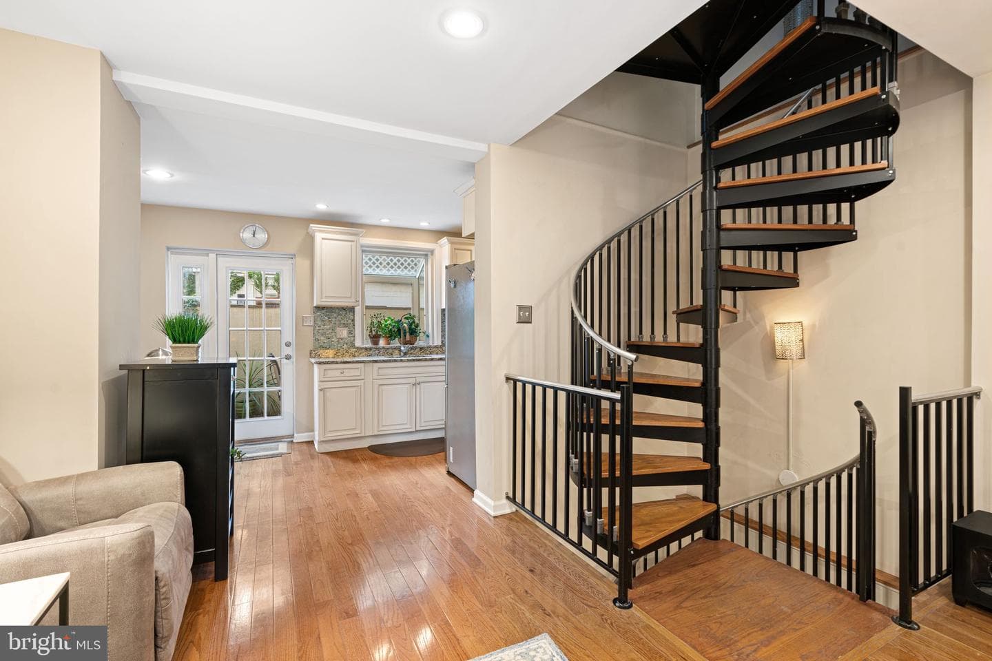 2117 Rodman Street photo 4