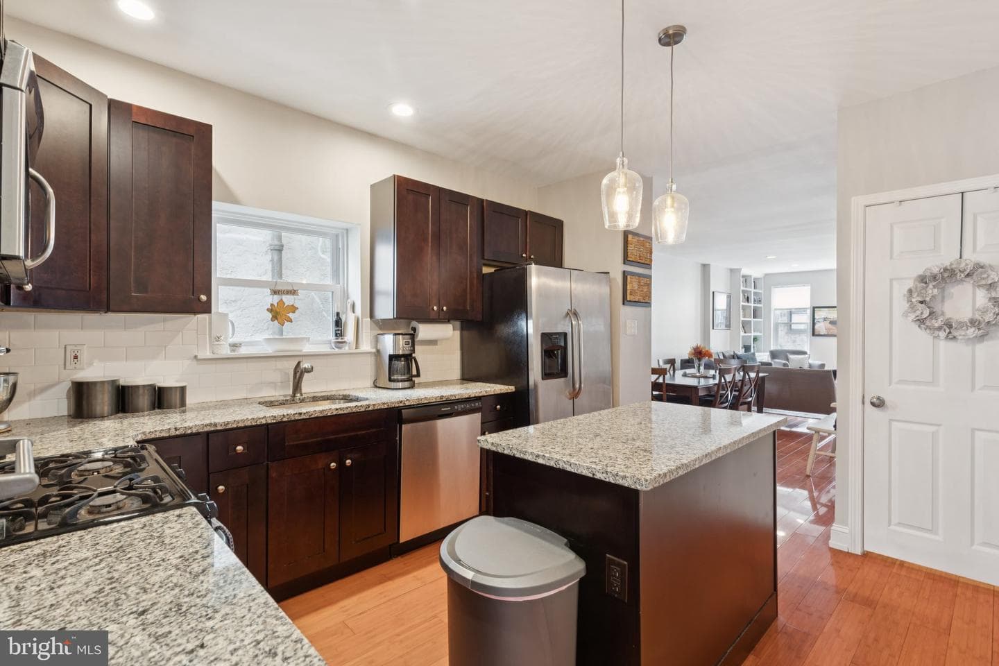 157 W Salaignac Street photo 12