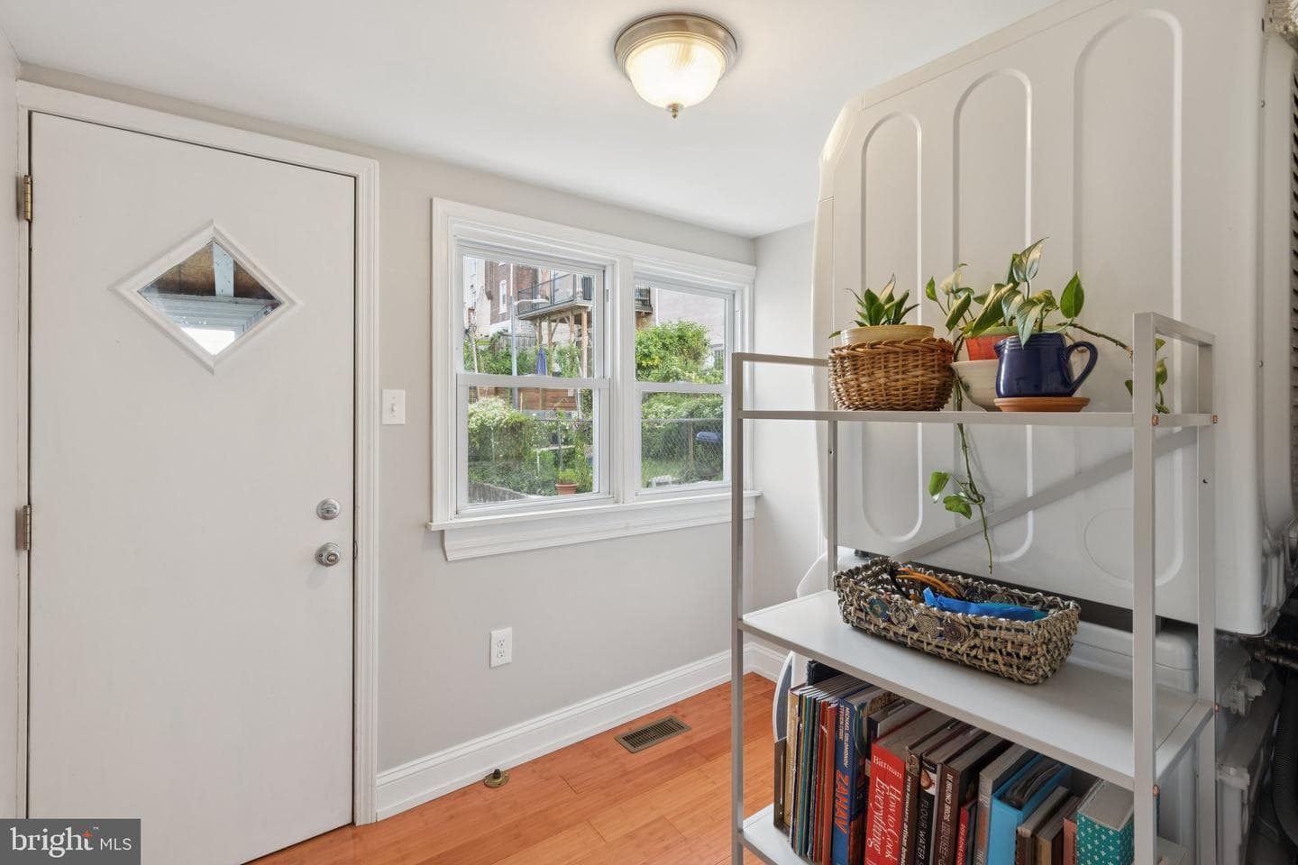 157 W Salaignac Street photo 13