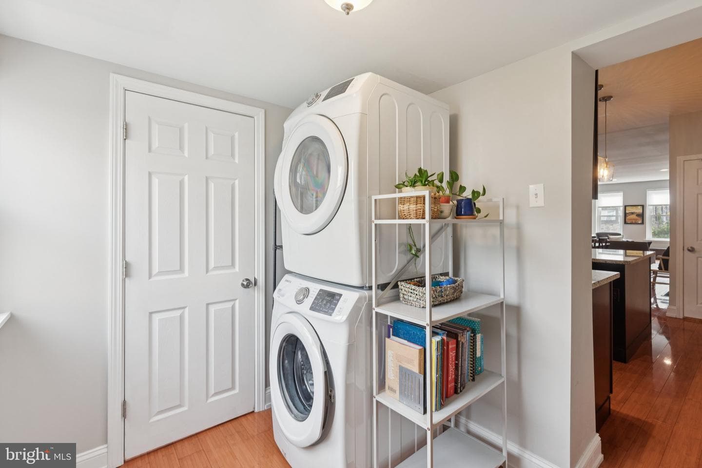 157 W Salaignac Street photo 14