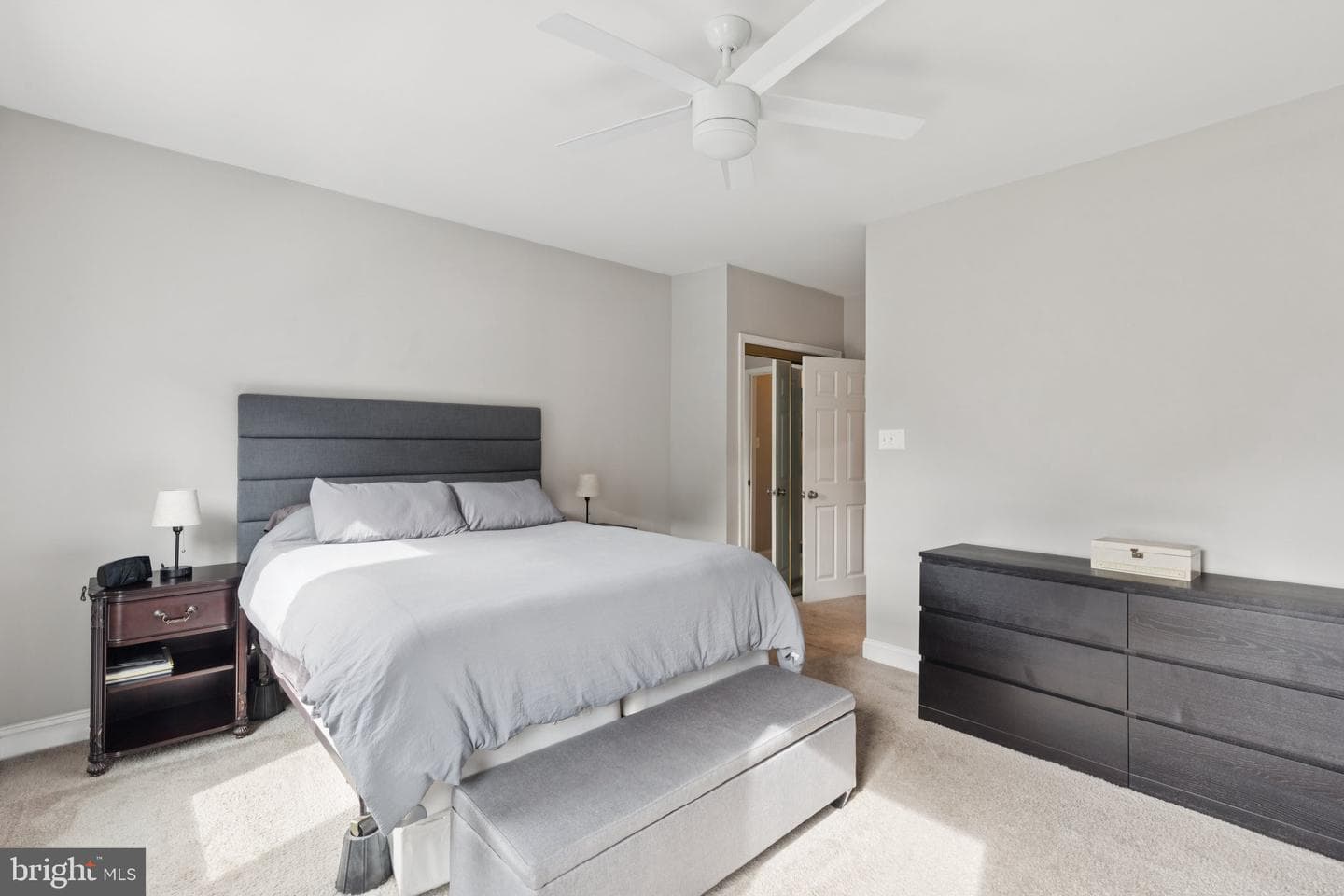 157 W Salaignac Street photo 24