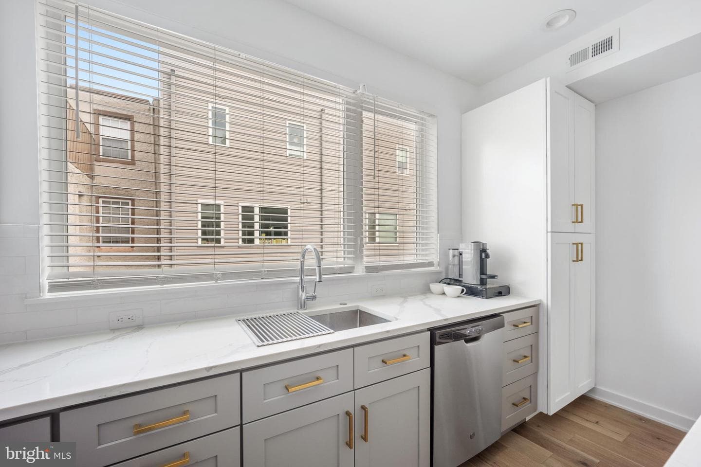 1925 N Palethorp Street photo 5
