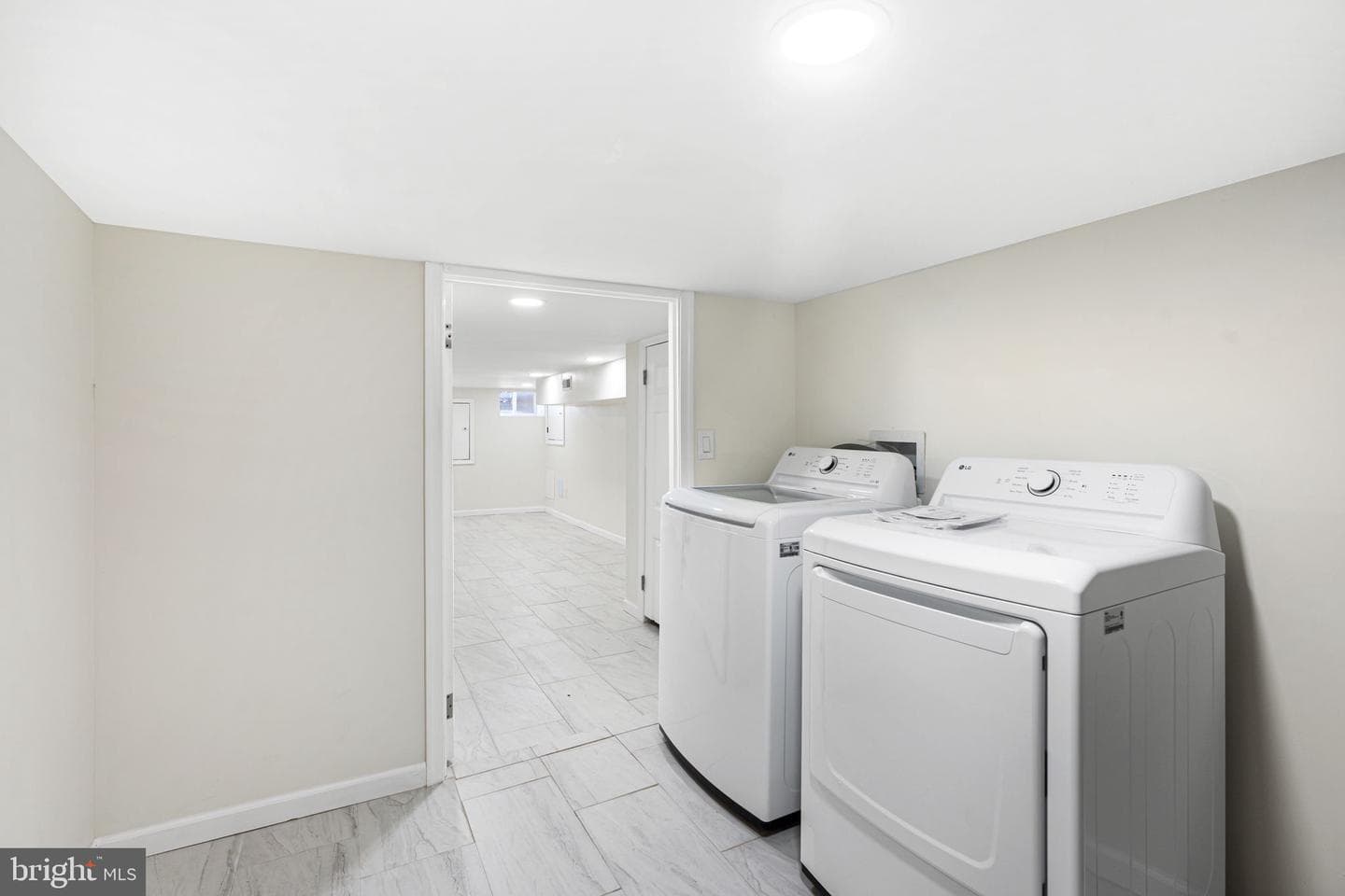 1535 S Mole Street photo 25