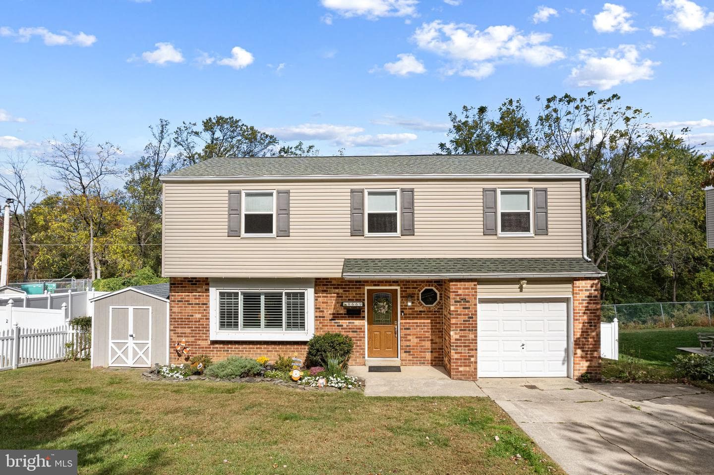 8669 Steeple Drive photo 1