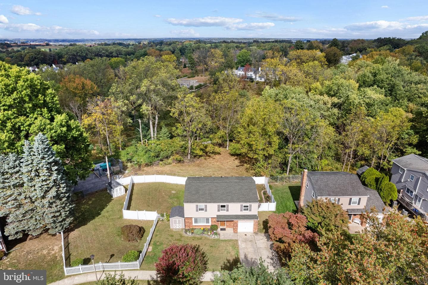 8669 Steeple Drive photo 34