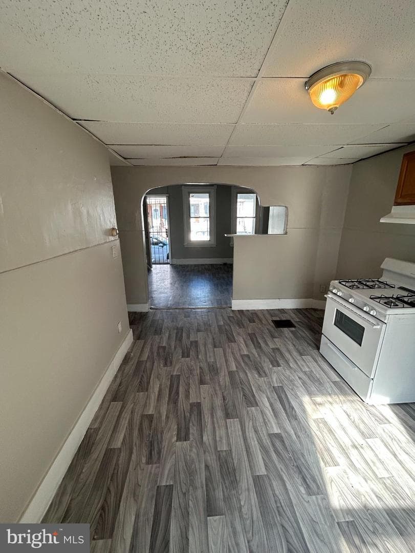 3325 N Hancock Street photo 3