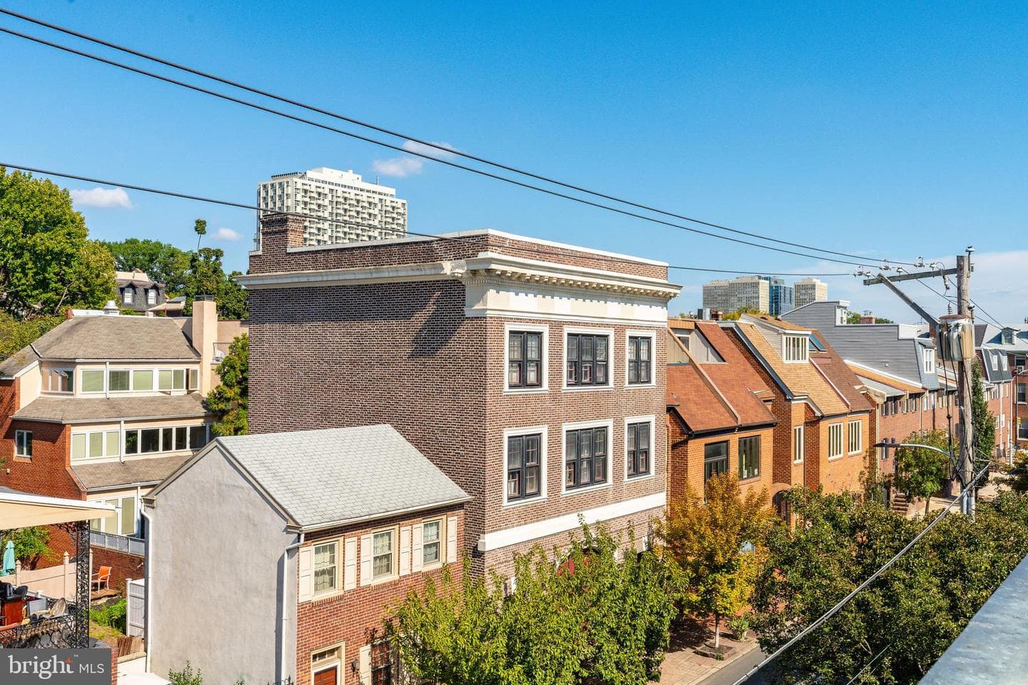 838 Lombard Street photo 65
