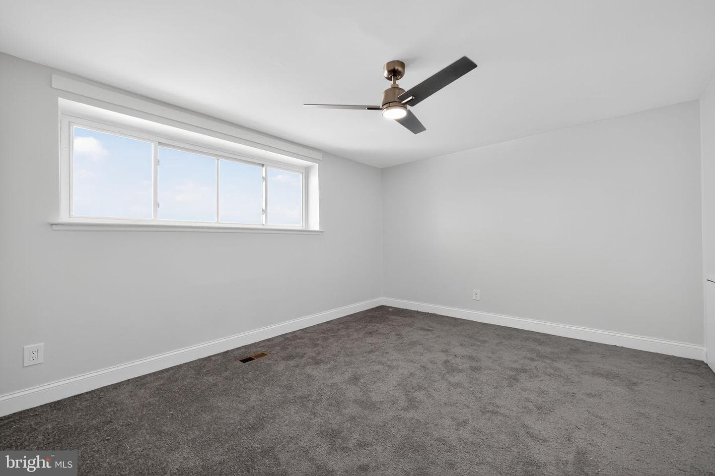 1029 W Oxford Street photo 14