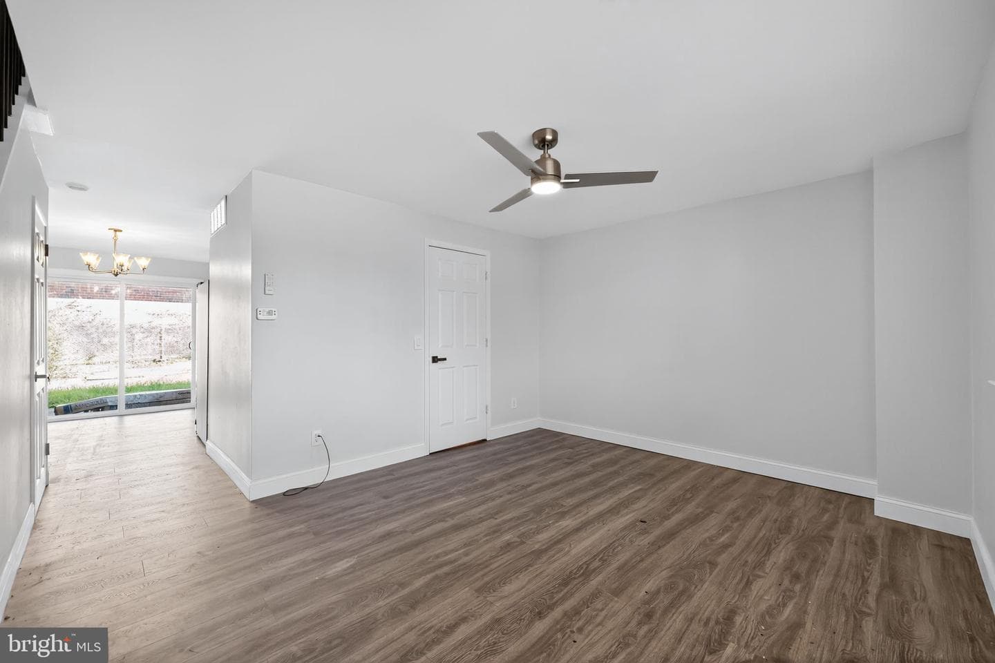 1029 W Oxford Street photo 16