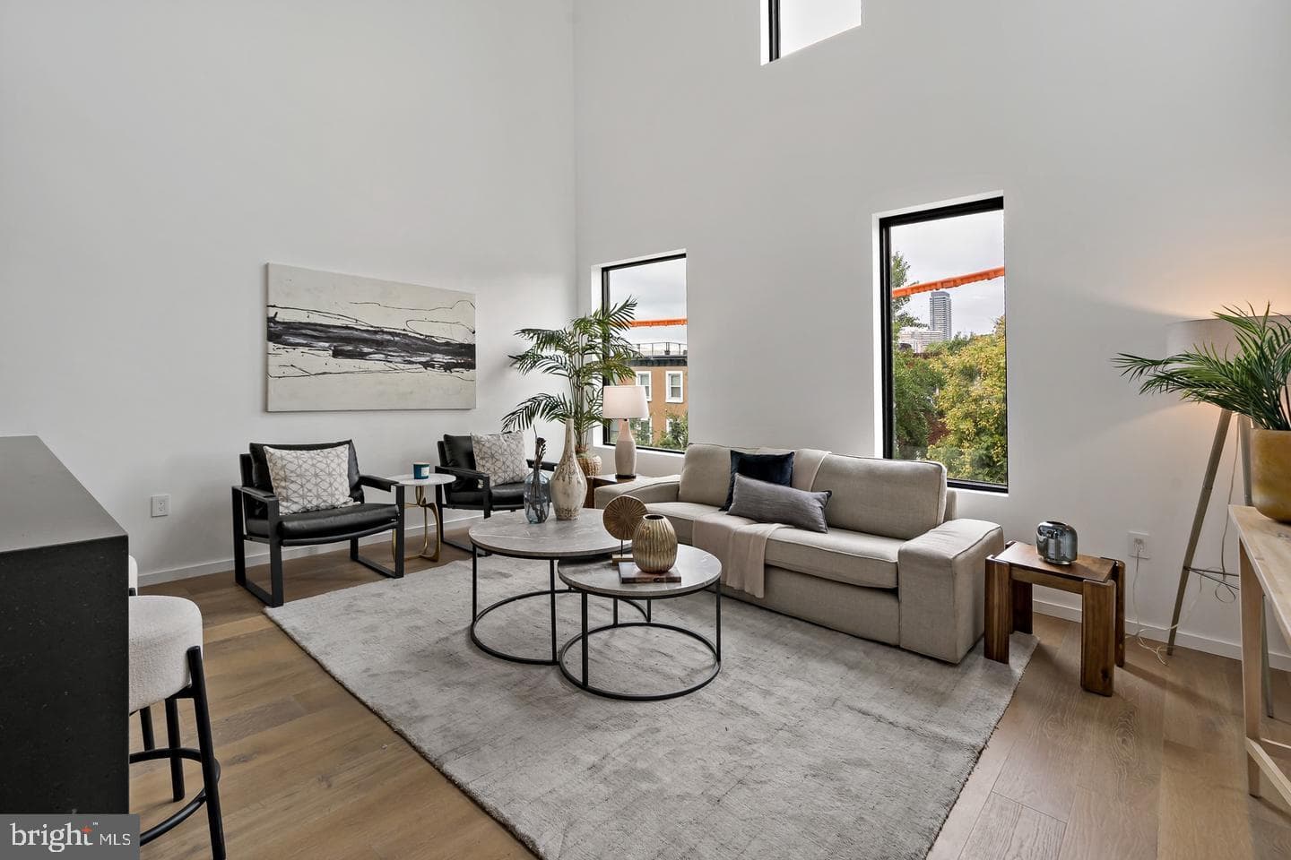 1713b Montrose Street #6 photo 3