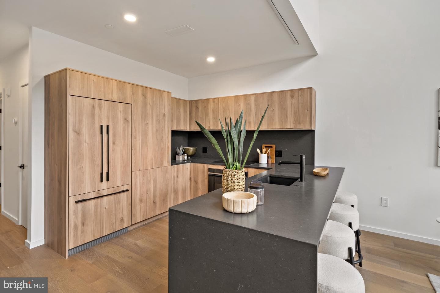 1713b Montrose Street #6 photo 6