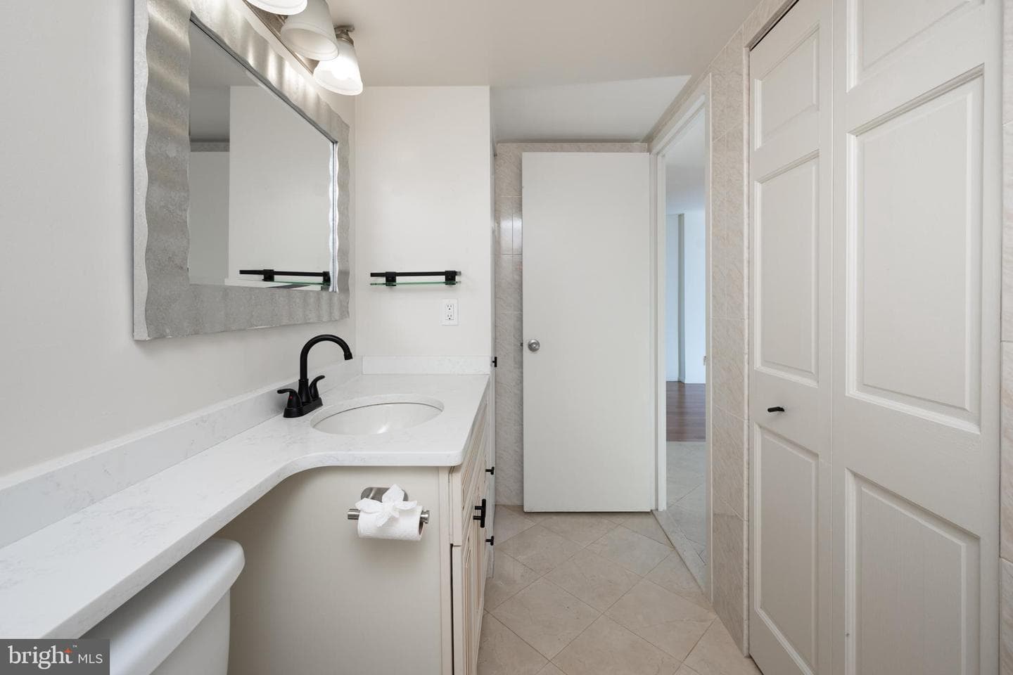 1420 Locust Street #24r photo 21