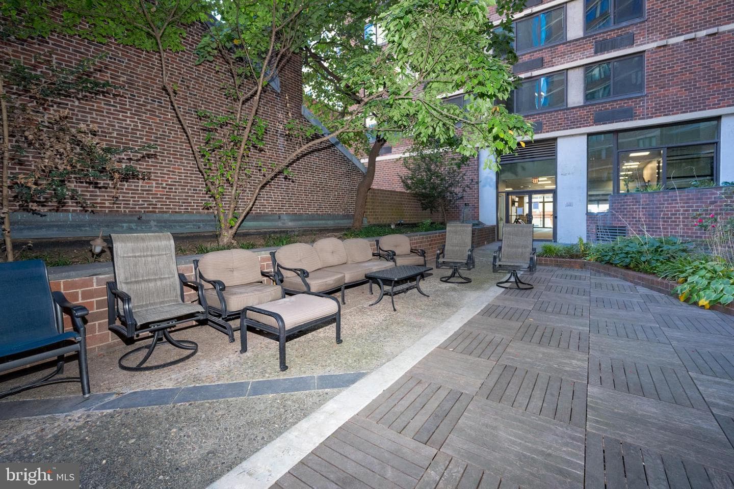 1420 Locust Street #24r photo 27