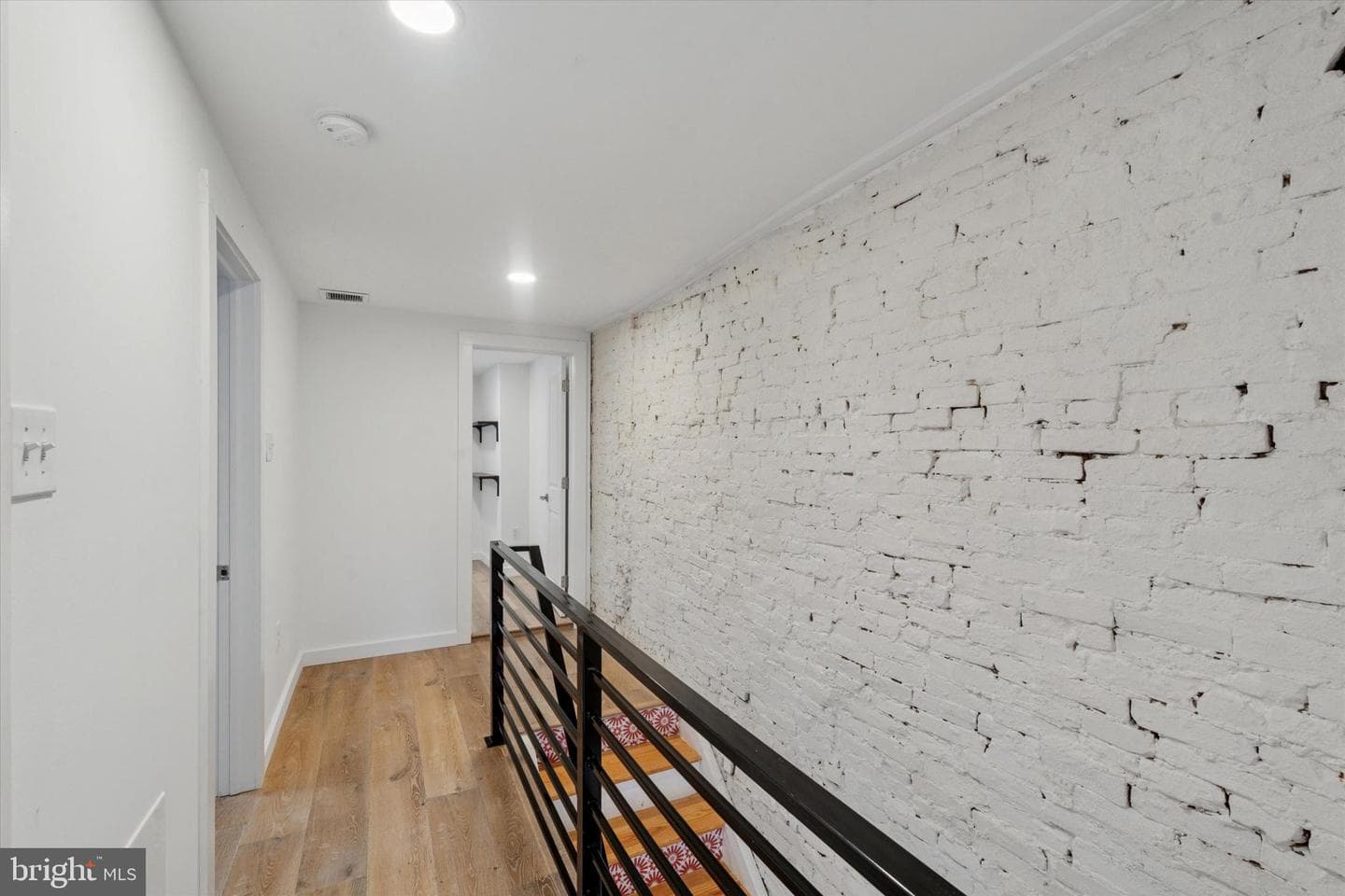 1643 S Iseminger Street photo 15