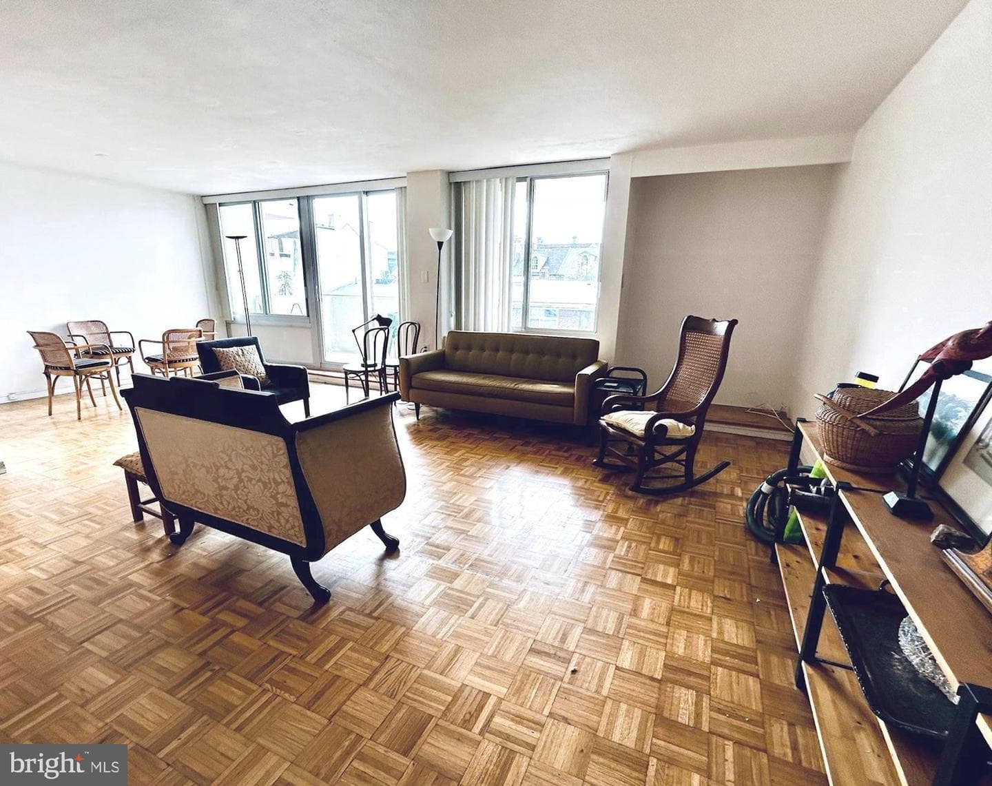 604 S Washington Square #217 photo 2