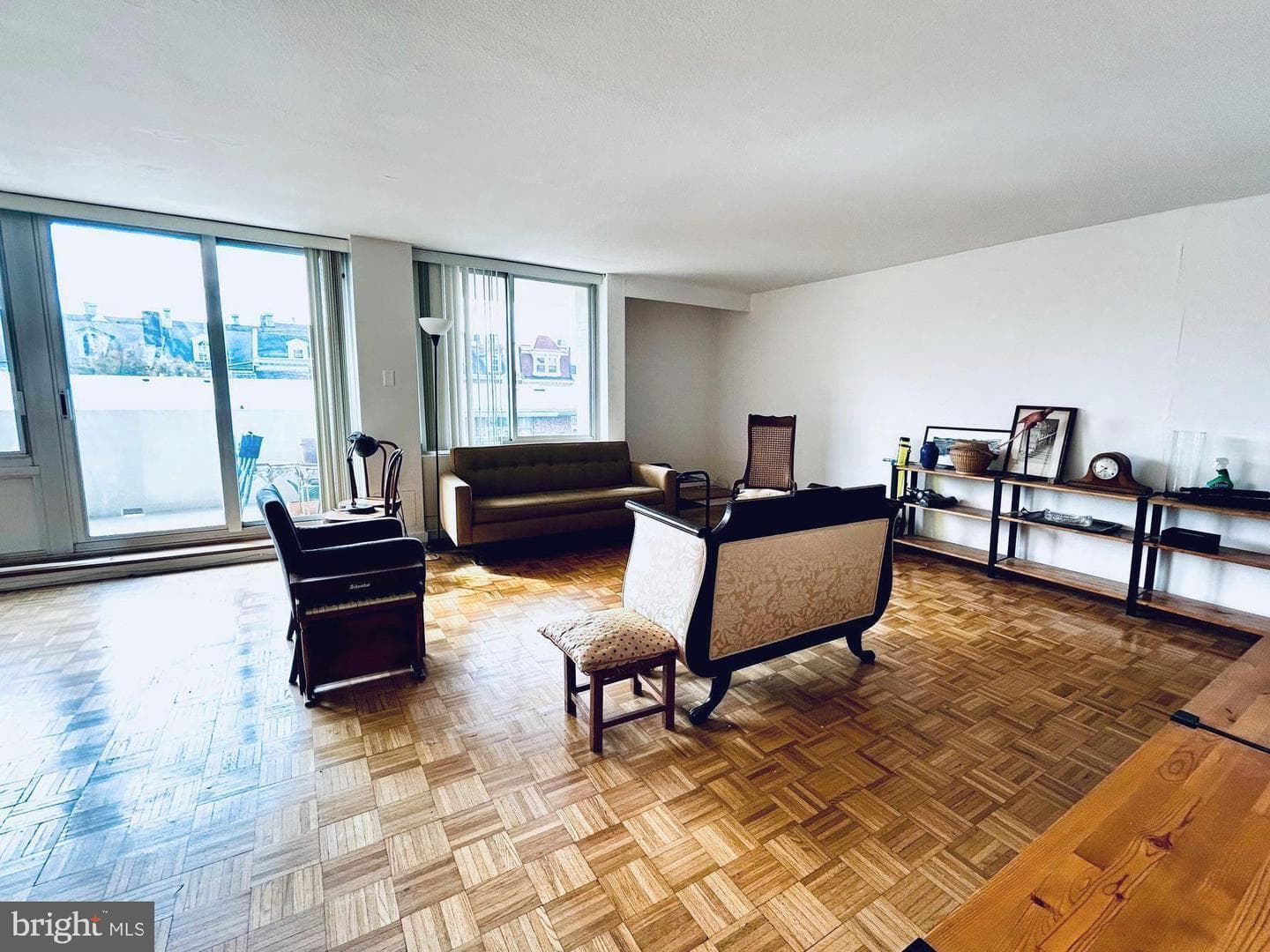 604 S Washington Square #217 photo 3