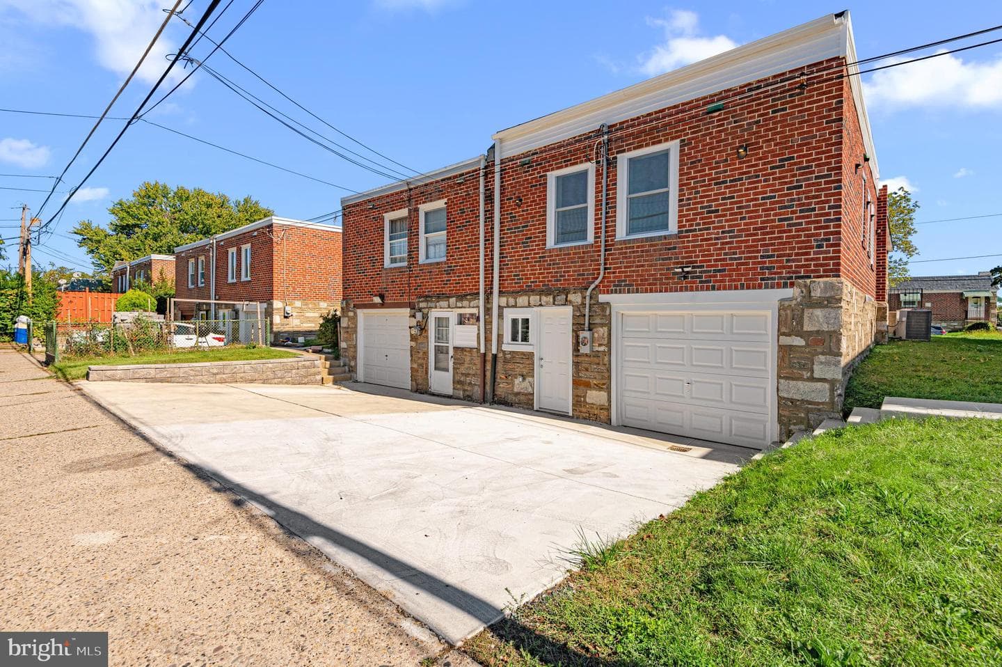 8606 Frontenac Street photo 13