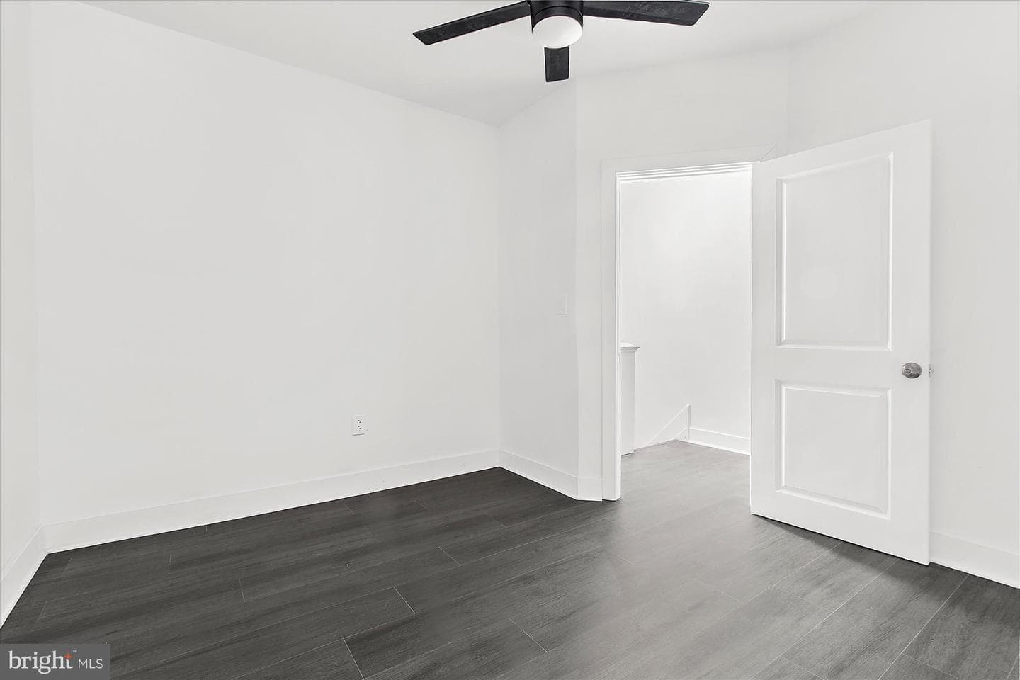 5958 Springfield Avenue photo 32
